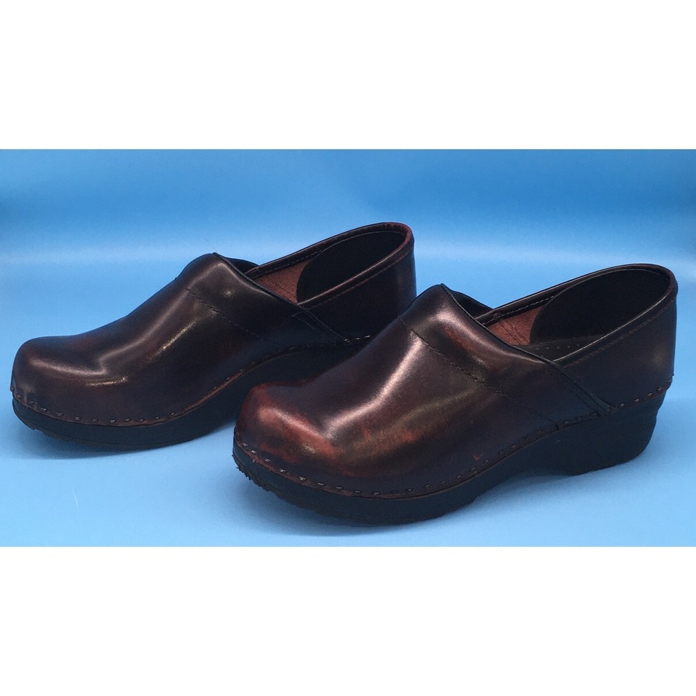 LL Bean Womens Slip On Clogs Maroon Marbleized Leather Shoes Size 7.5 - Picture 5 of 9